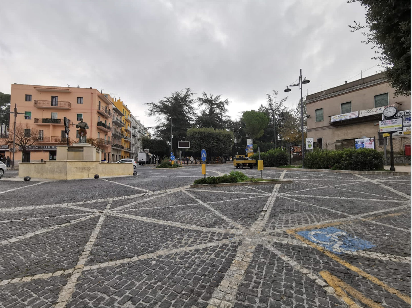 3Largo Pelilli o Piazza San Francesco1