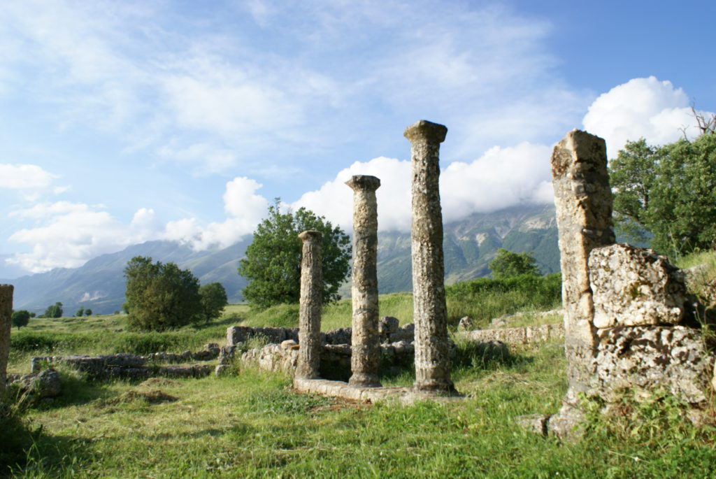 Built for love, destroyed because of hatred – a journey at the archaeological park of Antigonea